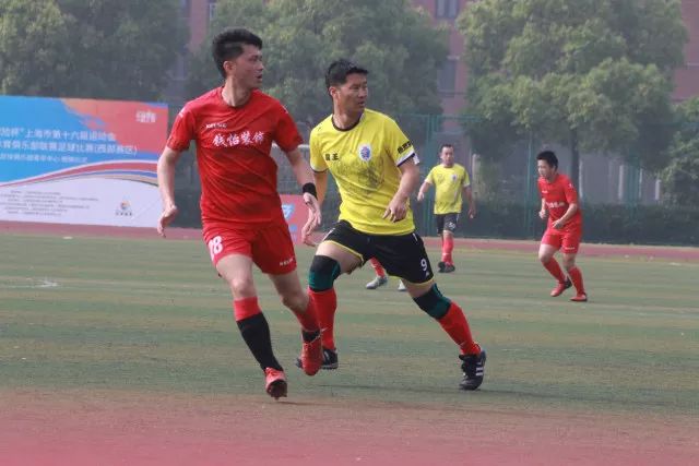 罗马诺：曼联支持奥纳纳&对他有信心